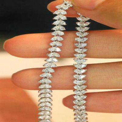 Braccialetto da tennis personalizzabile da 18K con diamante coltivati in laboratorio e goccia d'acqua di diamante